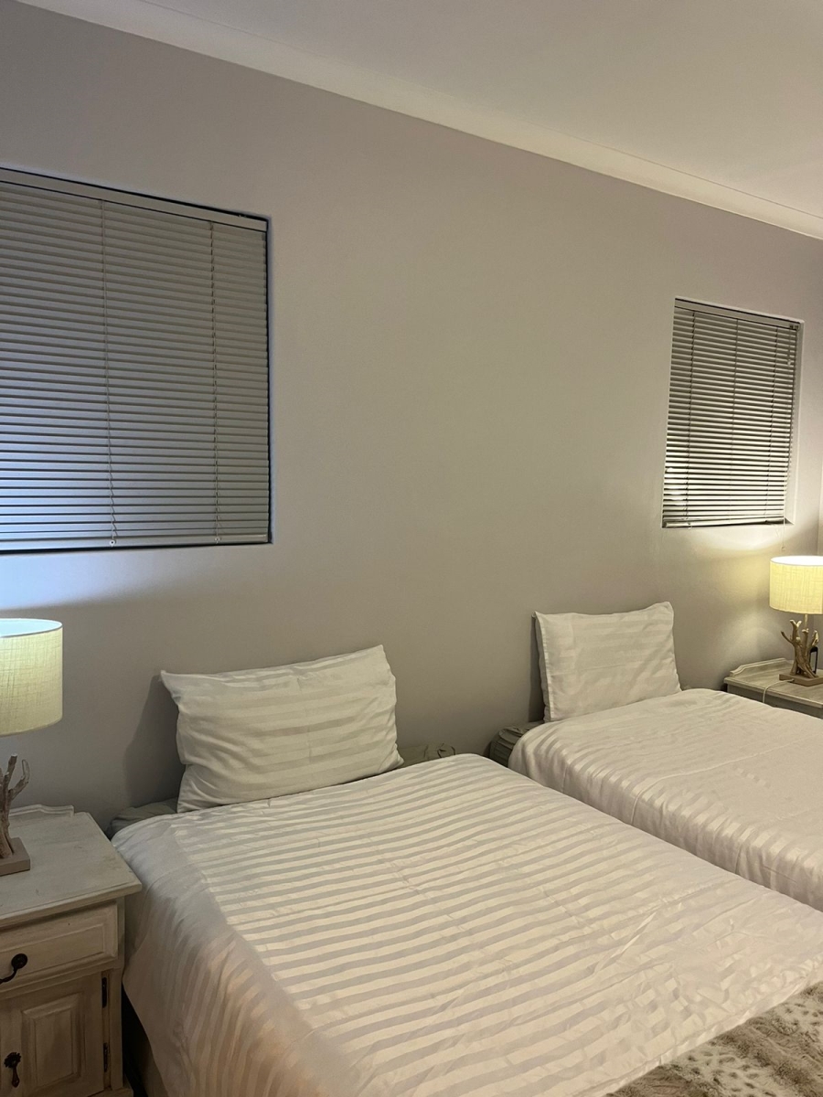 To Let 1 Bedroom Property for Rent in Fernwood Western Cape